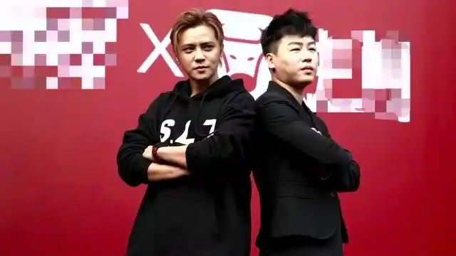 罗志祥胡彦斌现身 合体耍宝调侃全场