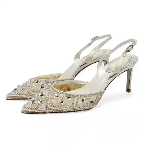 夏日超吸睛的水晶高跟鞋,高贵优雅又气质,圆了你的童话梦!