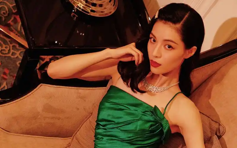 钟楚曦 - 堆糖,美图壁纸兴趣社区