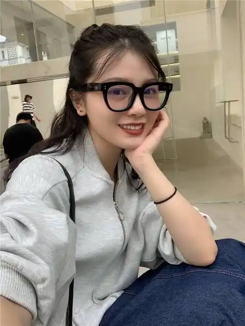 气质时尚粗框黑色眼镜女韩版方框复古网红平光镜显瘦素颜 黑色【图片