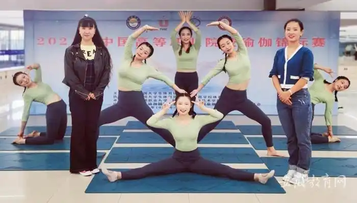 玲两位老师的指导下不畏困难,拼搏进取,刻苦训练,凭借精准的动作体式