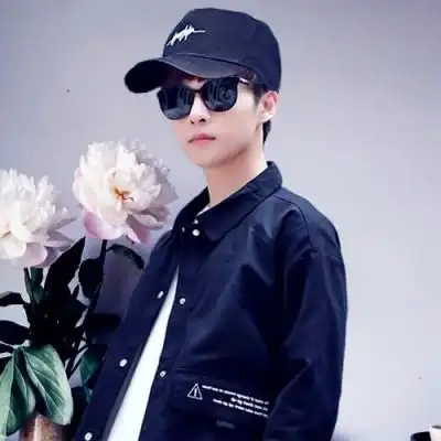 抖音最火一男一女头像 超潮新款适合抖音用的情头图片_情侣头像_头像