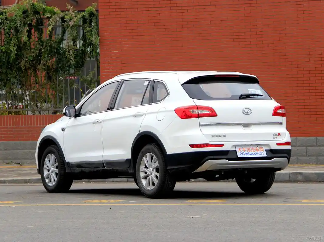 北汽幻速s6 2016款 1.5t 手动领先型