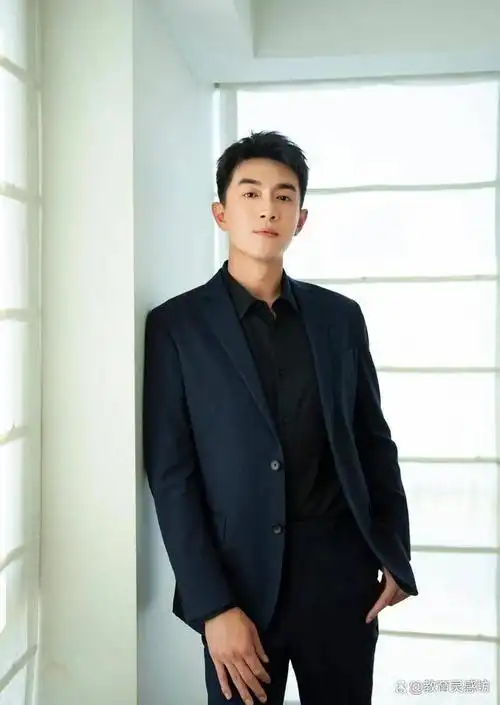 演技过人,年龄无阻:林更新拍戏引起大妈热议的背后故事