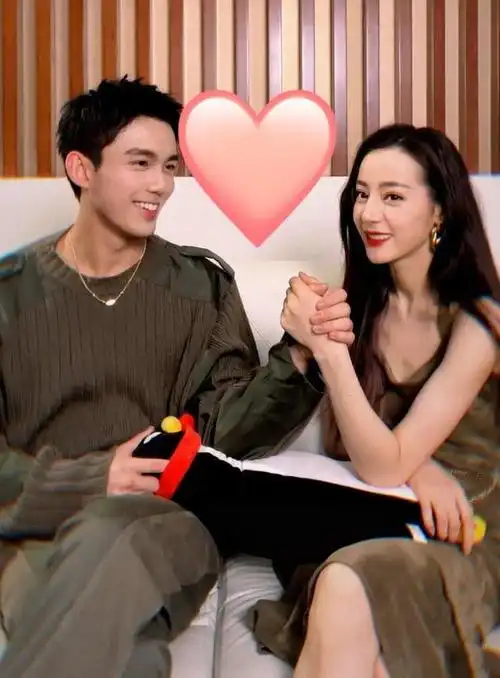 为什么吴磊热巴不能真吻(吴磊和迪丽热巴为什么不拍吻戏)