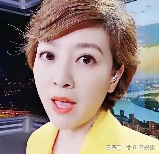 辽宁台著名主持人朱霞,因不当言论被免职,被迫删除视频和文章|辽宁