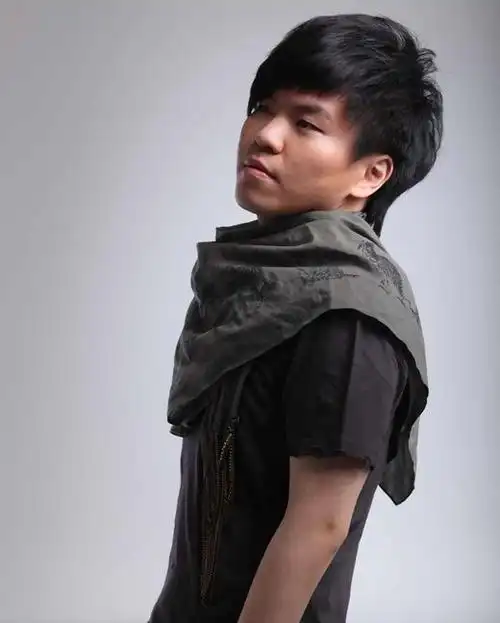 歌手常石磊个人简历