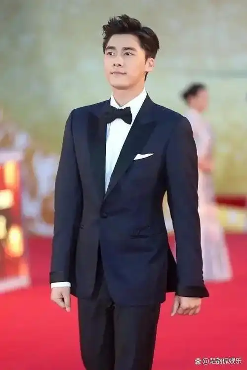 为什么李易峰宁愿花钱解决,也不愿意找个老婆结婚?