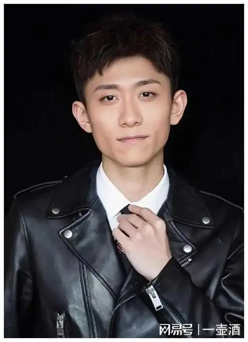 张一山无戏可拍,片酬由5000万降至1000万,遇挑战!