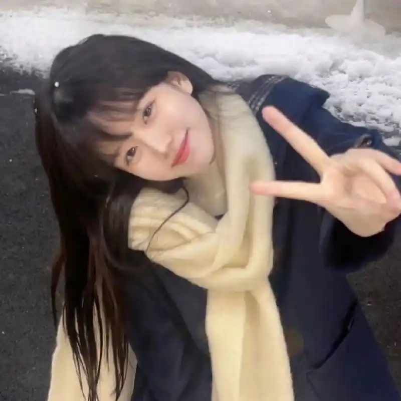 初中生喜欢用的单人头像,最后一个我也在用