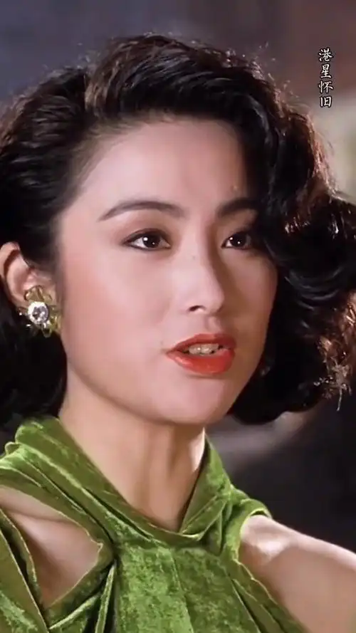 张敏算是跟星爷合作最多的星女郎吧