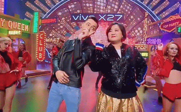 上游时尚|贾玲口红色号上热搜,叠涂就是这样惊艳