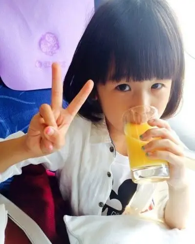 贝儿表情包!呆萌搞怪少女心