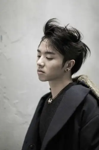 华晨宇 2014年10月 luomo vogue:那个"快乐男声"