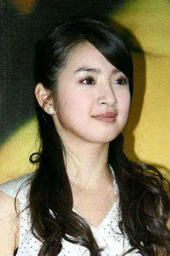 娱乐圈最好看的十大娃娃脸女明星, 最后一位你绝对猜不出她的年龄