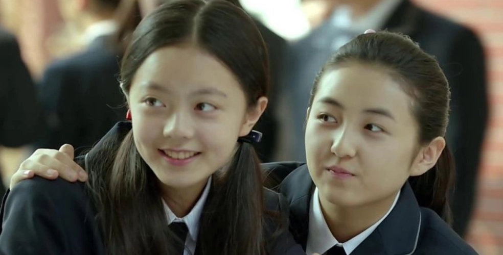 00后小花令人惊喜,张子枫,赵今麦领衔,演艺圈未来有"救"了