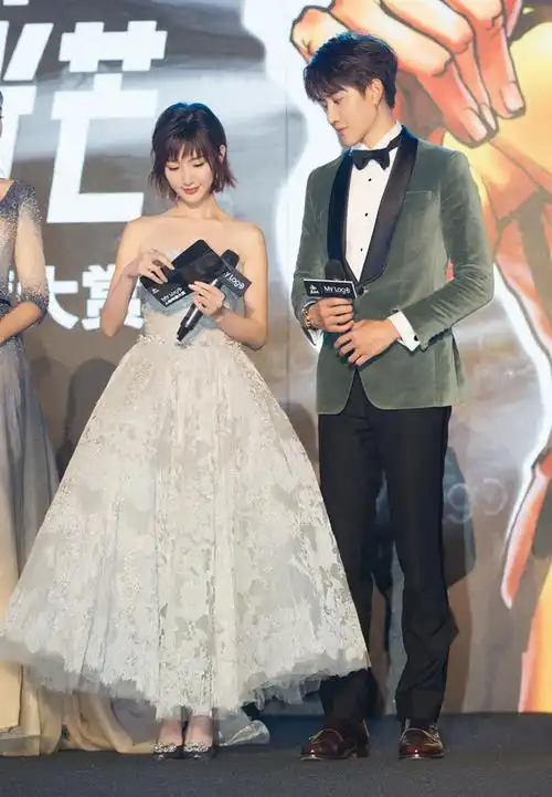 近日,都市励志爱情偶像剧《美味奇缘》主演mike,毛晓彤,张雨剑,陈欣予