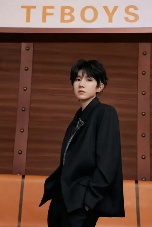 王俊凯王源易烊千玺今天又近了一步##tfboys十年之约仅剩3天