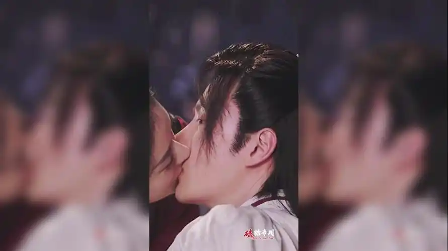 王一博肖战粉丝捐款小学命名"博肖",湖北青基会:符合规范