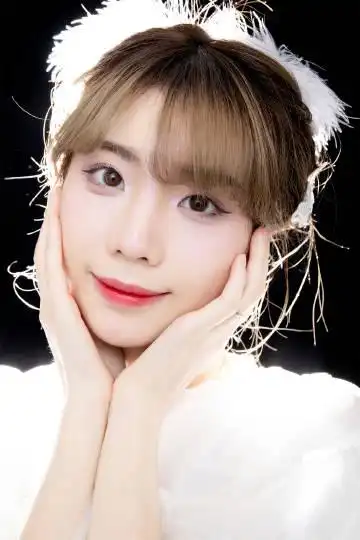 呆萌的王子欣呀