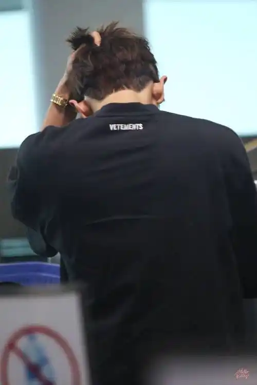 朴灿烈背影 - 堆糖,美图壁纸兴趣社区