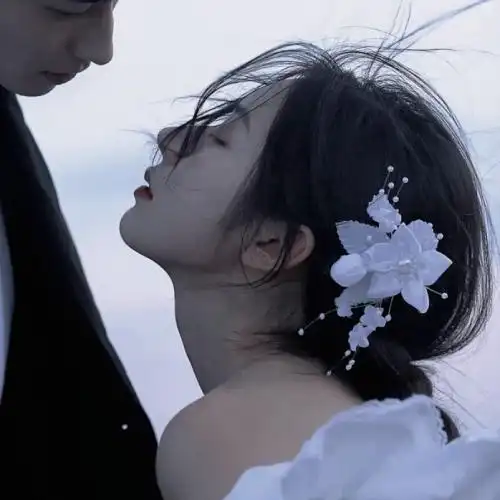 2021年抖音最火情侣头像双人