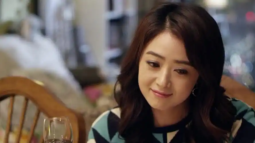 守婚如玉:老总抛妻弃子,与美女重归于好,他为何要这样做-影视综视频