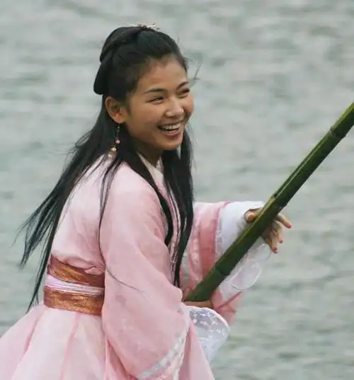 2003年《天龙八部》阿朱(刘涛)剧照