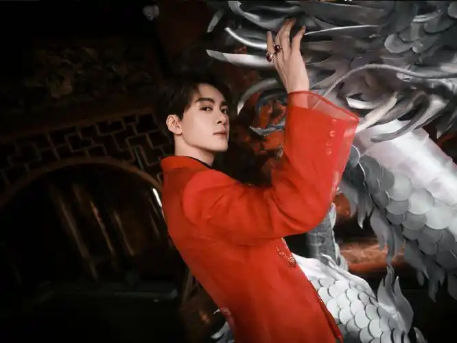 曾舜晞新春大片真有龙##曾舜晞龙年春晚出发图