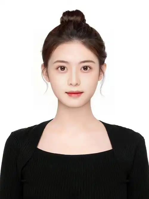 丸子头的证件照谁扎谁好看