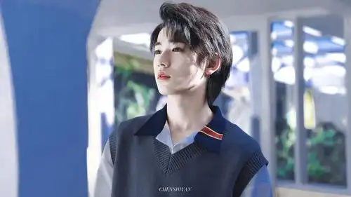 新人进组报道宋亚轩电脑壁纸或许有人想充实我的文件夹吗