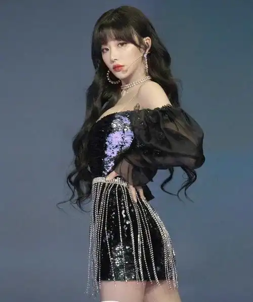 孔雪儿最新的辣妹风造型写真别把我美亖!__财经头条