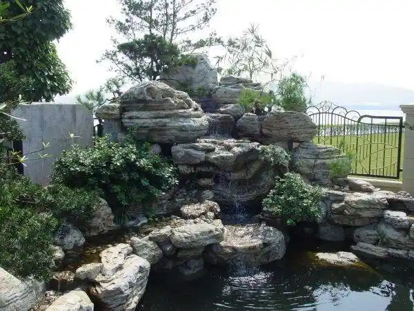 千层石假山2020-09-09120假山制作公司假山千层石假山水池假山庭院