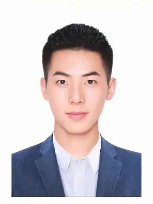 你的男孩有好看的证件照吗