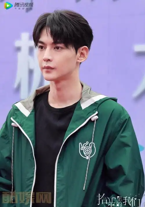 拾光里的我们徐嘉修是谁演的 徐嘉修扮演者唐晓天资料 | 酷娱网