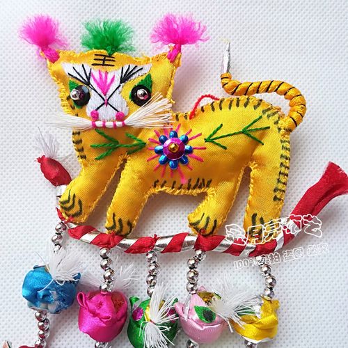 布老虎挂件 纯手工 吊坠 宝宝五毒老虎挂饰 端午节香囊 满月 百天