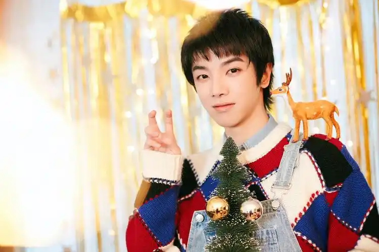 华晨宇不可爱吗