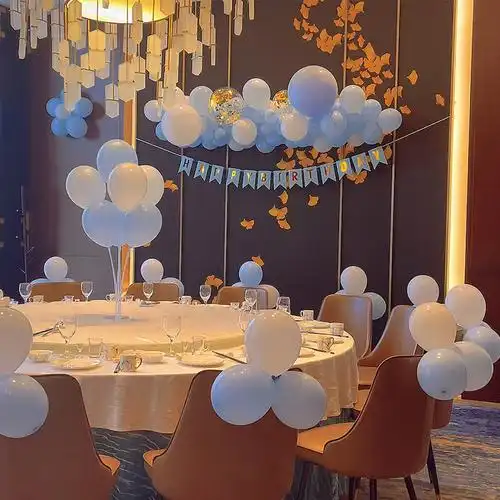 儿童生日派对庆生小清晰场景布置款玩具气球长条气球装饰酒店包间
