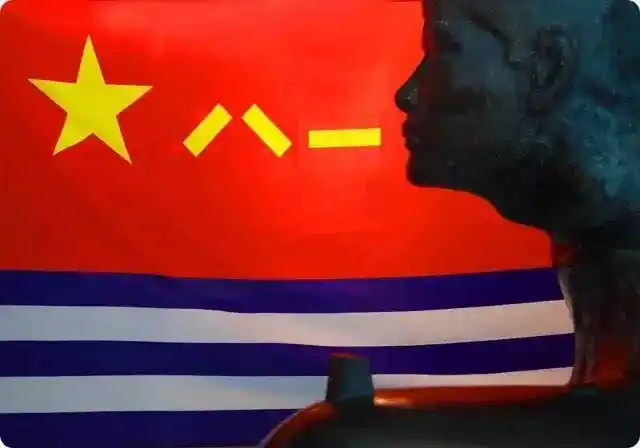 关注丨从泰州白马庙启程,人民海军军旗开始全球传递,"会师"北京后,最