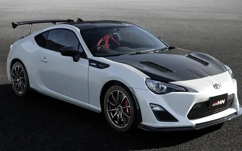 toyota gt 86 grmn 2016 supercar 640x960 iphone 4/4s wallpaper