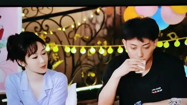 当自恋的黄子韬遇上傲娇的杨紫我们是最佳partners就趴那儿了