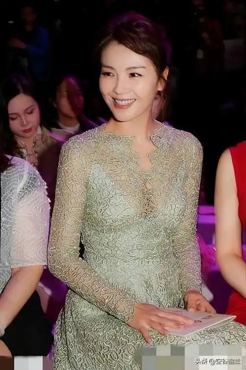 刘涛走光事件引起热议,公众期待明星保持形象与尺度平衡