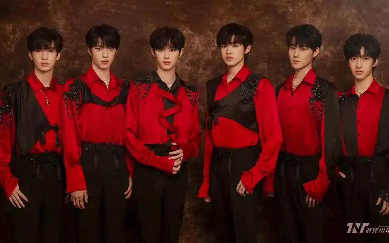 【tnt时代少年团】2022东方卫视跨年演唱会舞台(《男儿歌》)