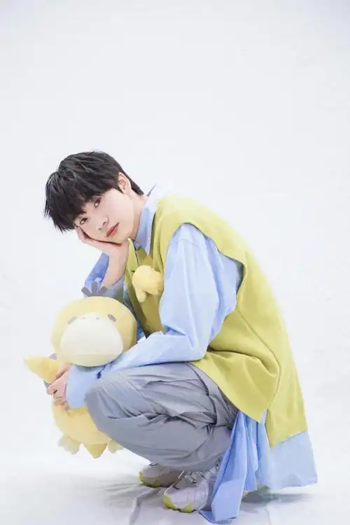 连淮伟《天天向上》首秀可爱值飙升 自创舞蹈悠悠球大秀养眼吸睛