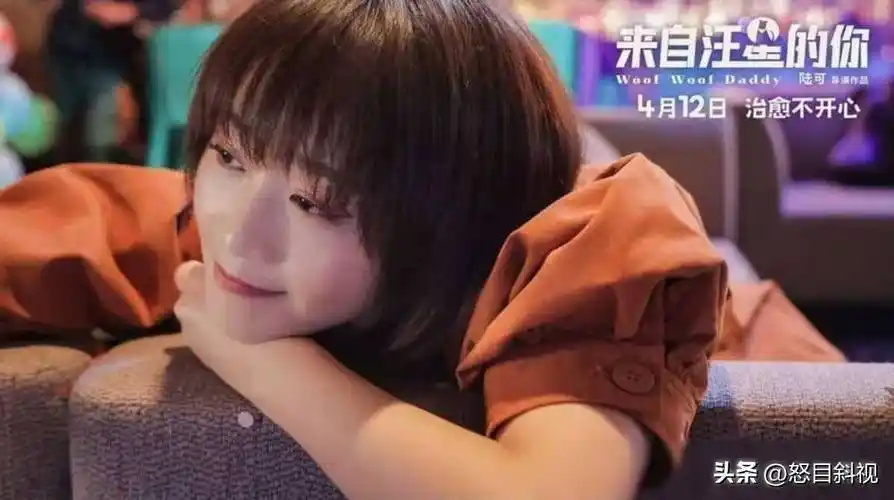 原创事实证明33岁无人敢娶的蓝盈莹已经彻底活成了一个笑话