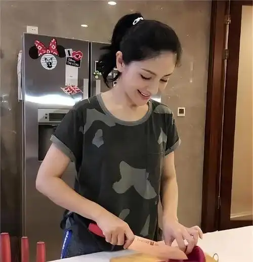 离婚20年后,再看李宗盛现状,才明白他为何称林忆莲为"往事"