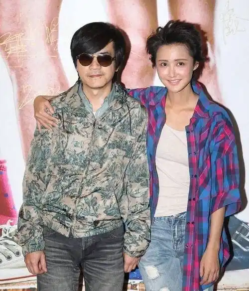 有一种"整容"叫张歆艺分手,前夫杨树鹏一如既往,她却像变个人_母亲