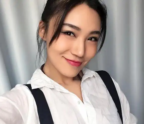 《中国好声音》四位美女学员,虽然她们不是冠军,但是却很红