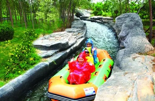 山东泰安太阳部落景区畅想中国梦(组图)