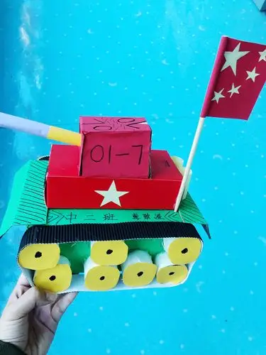 纯手工制作的坦克,给它点赞